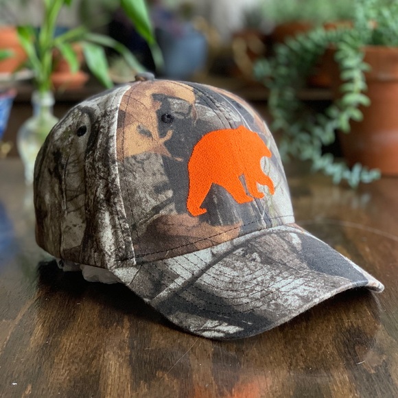 Yellowstone Hunters camo hat - Picture 3 of 8